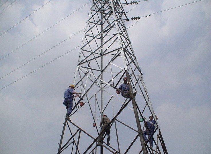 電視鐵塔安裝